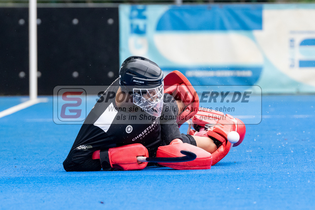 HK_20240915_106544 | 1. Bundesliga Herren Crefelder HTC - Uhlenhorst Mülheim am 15.9.2024 Crefelder HTC , CHTC, Krefeld , Joshua Onyekwue Nnaji Torwart ( Crefelder HTC #29 )