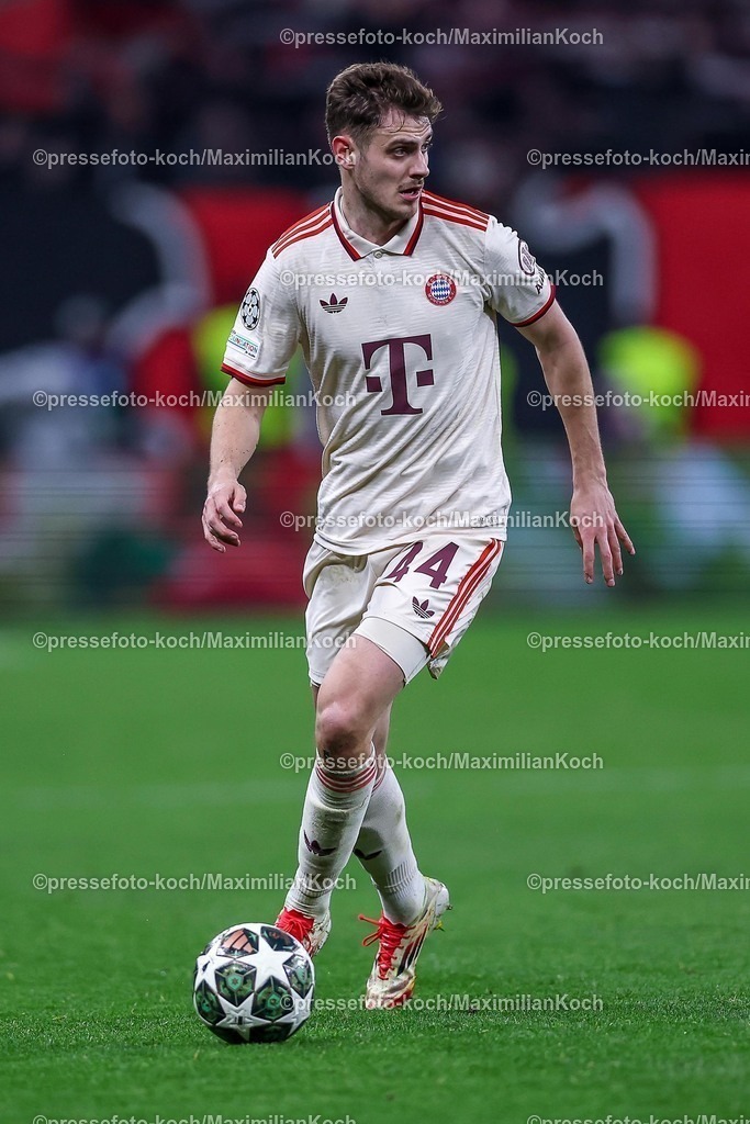 UCL11032502513 | 11.03.2025, Fußball, UEFA Champions League, Bayer 04 Leverkusen - FC Bayern München, Achtelfinale Rückspiel, BayArena, Saison 2024 2025: Josip Stanisic (FC Bayern #44)DFB regulations prohibit any use of photographs as image sequences and or quasi-video.