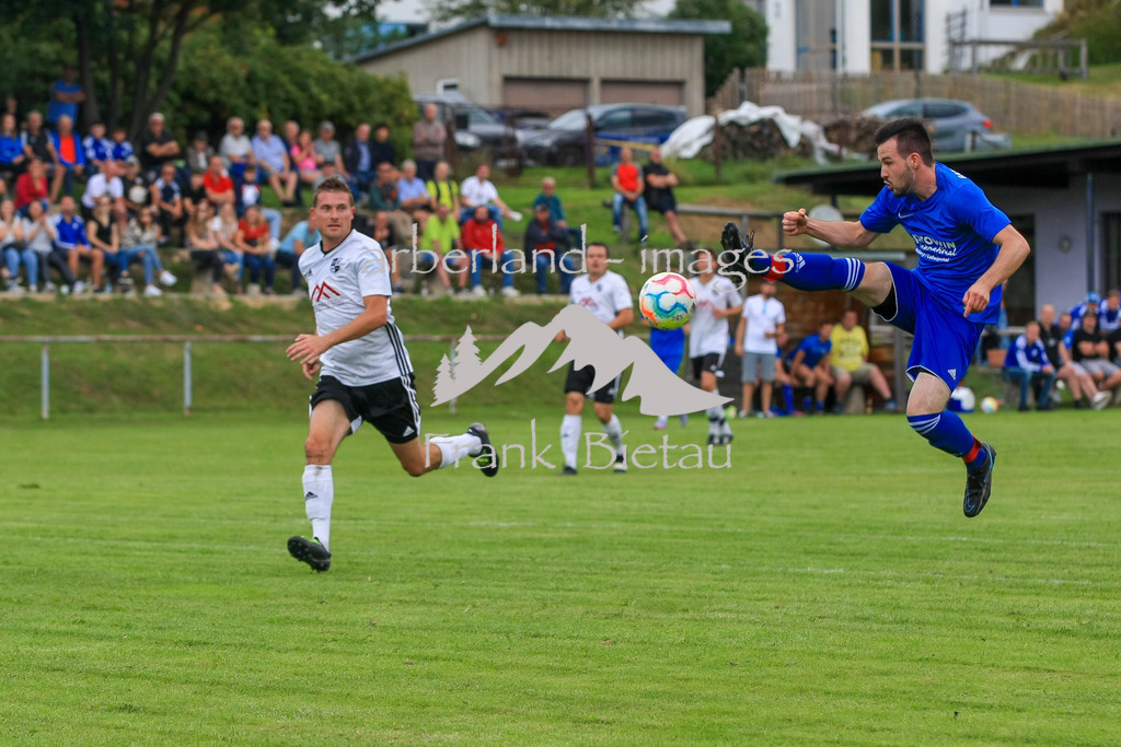 993T5275 | v.l. Thomas Gegenfurtner, Sebastian Marchl,