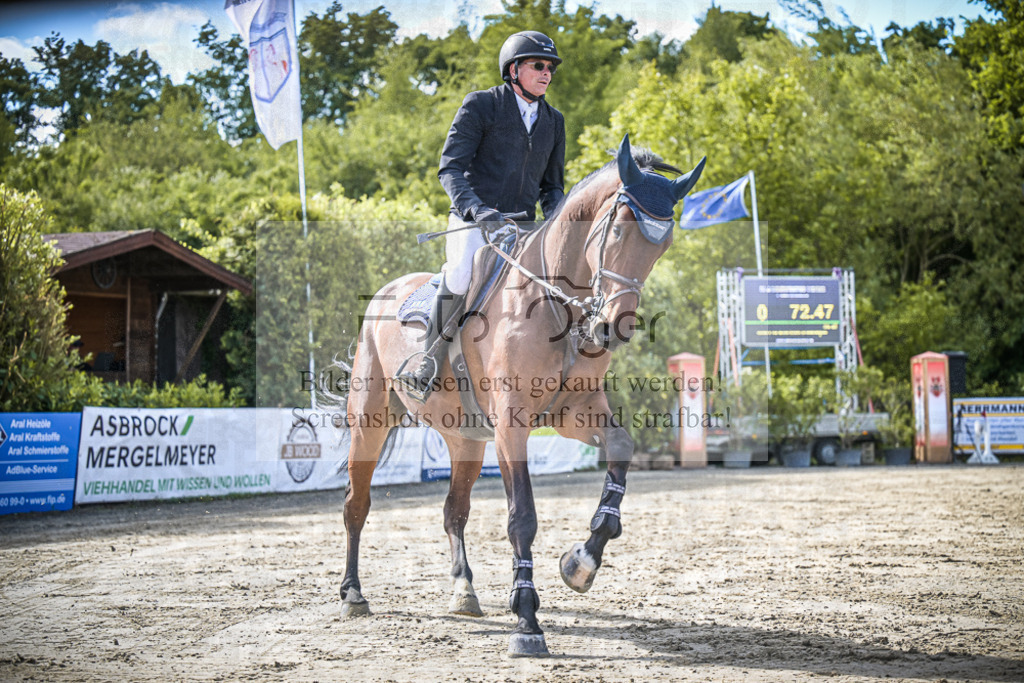 DOS_8182 | Entdecke hochwertige Reitturnierfotos von Foto Oger. Professionell, emotional und authentisch – jetzt Lieblingsmomente im Shop bestellen.Deutschlandweite Turnierfotografie. - Realisiert mit Pictrs.com