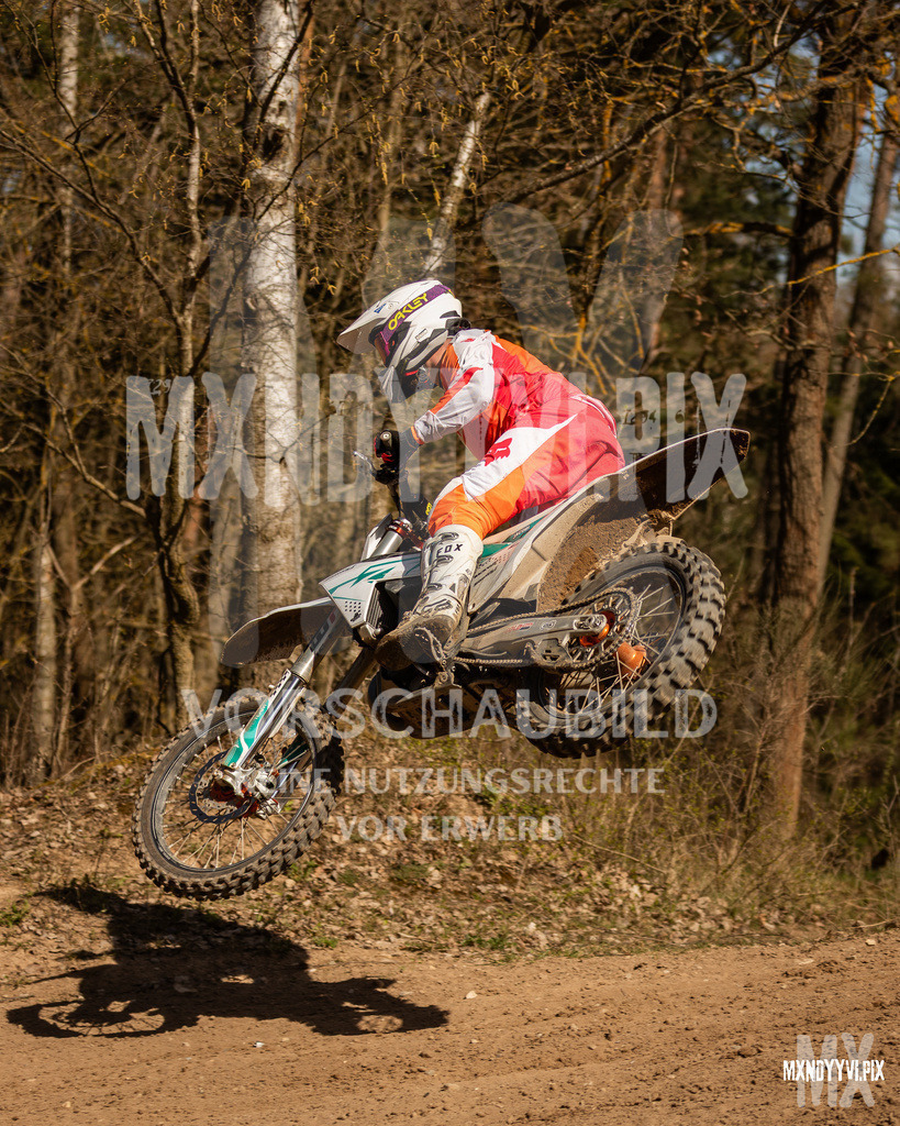 866A2899 | mxndyyvipix