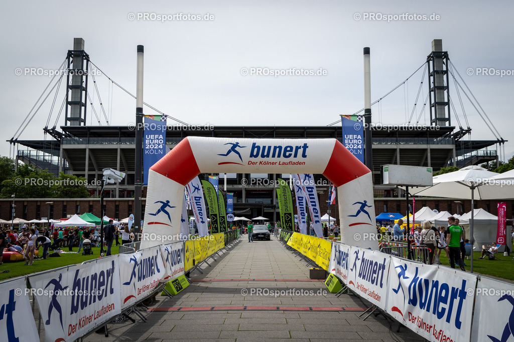 Stadionlauf Köln, 26.05.2024 | Impressionen von Stadionlauf Köln am 26.05.2024 rund um das RheinEnergie-Stadion in Koeln-Müngersdorf.
