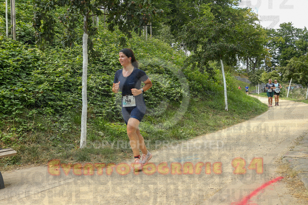250824_1516_EX1_8732 | Sportfotografie im Rhein-Sieg Kreis, Köln, Bonn, NRW, Rheinland Pfalz, Hessen, etc. Unser Tätigkeitsfeld umfasst den Laufsport vom Volkslauf über den Marathon, Duathlon, Triathon bis zum Ultralauf wie Kölnpfad Ultra oder Schindertrail.