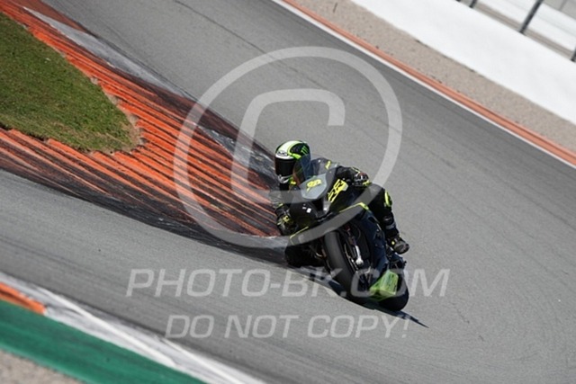 2025_03_28_PBK_11979 | Sportfotografie; SlowMotion; Video; Rennstrecke; Hafeneger; Speer; Racing; RSE; BMW; CBO; Trackday; Motorsportarena; Hockenheimring; Brno; Most; Barcelona; Valencia