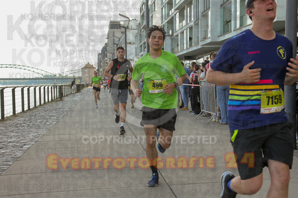 250920_1447_EX1_7553 | Sportfotografie im Rhein-Sieg Kreis, Köln, Bonn, NRW, Rheinland Pfalz, Hessen, etc. Unser Tätigkeitsfeld umfasst den Laufsport vom Volkslauf über den Marathon, Duathlon, Triathon bis zum Ultralauf wie Kölnpfad Ultra oder Schindertrail.