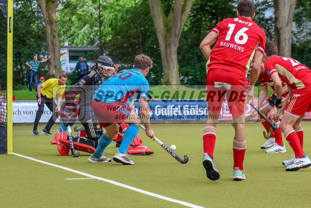 MJ_2023-05-07 - M - RWK - UHC-20 | Florian Sperling (UHC Hamburg #20), Vincent Vanasch (Rot-Weiss Köln #21) &amp; Antheus Barry (Rot-Weiss Köln #16), Rot-Weiss Köln - UHC Hamburg am 7.5.2023 im KTHC Hockeypark, Köln