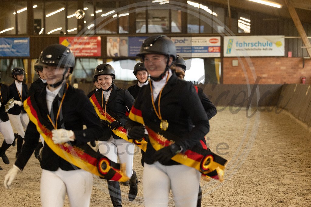 994A2976 | sabrinanicolaifotografie - Realisiert mit Pictrs.com