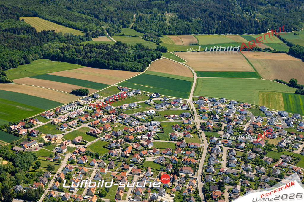 Das Luftbild der Stadt Monheim wurde 2022 vom Flugzeug heraus erstellt (keine Drohnen-Aufnahmen) Aufnahmehöhe ca.450 Meter- hohe Bildauflösung und Druck-Qualität. Garantiert!