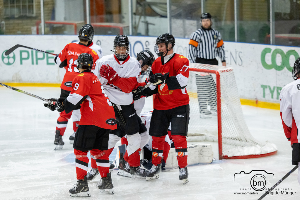 Tyresö Hanviken Hockey vs IFK Täby HC_570A9442 | Preseason U18 Regional Herr Östra - Realisiert mit Pictrs.com