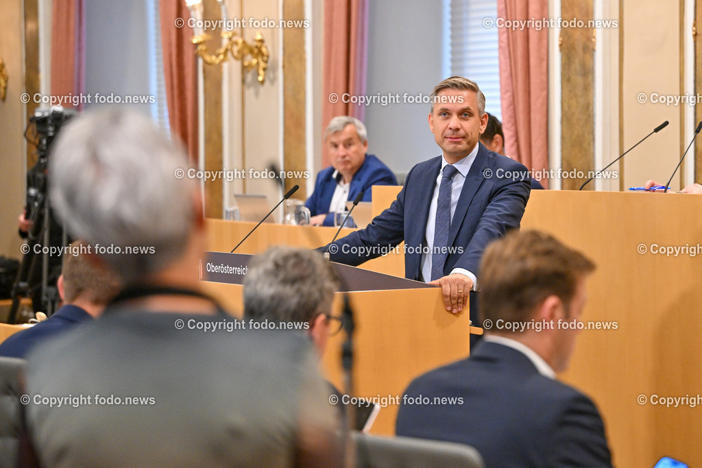 Landhaus Linz_ Promenade_ Landtagssitzung_ 19.09.2024-50 | 19.09.2024, Landhaus Linz AUT, Promenade, Landtagssitzung, im Bild LR Wolfgang Hattmannsdorfer (VP)
