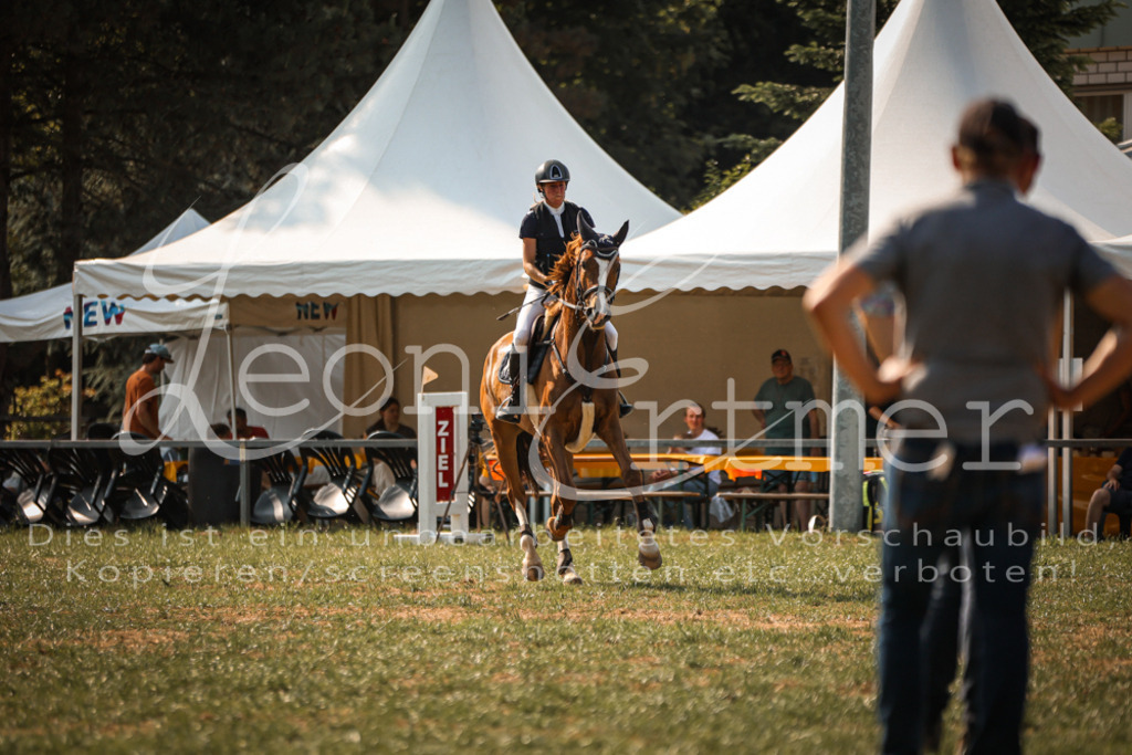 13.FrPfA00145 | Leoni Ertmer Photography - Realisiert mit Pictrs.com