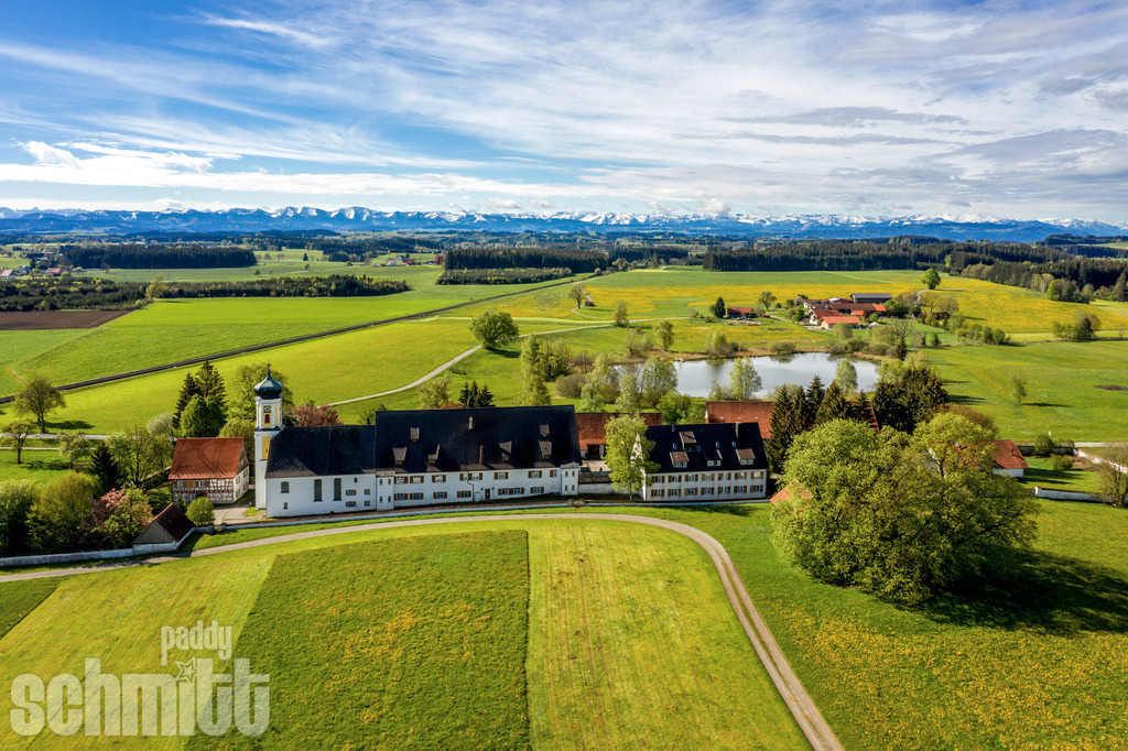 PS-Kisslegg-2026-13 | Entdecke die größte Bildgalerie der Region mit Fotografien aus dem Allgäu, der Bodenseeregion, Oberschwaben, dem Donautal und der Schwäbischen Alb. Landschaften, Luftaufnahmen und Reisefotografie als Wandbild und Fotokunst. - Realisiert mit Pictrs.com