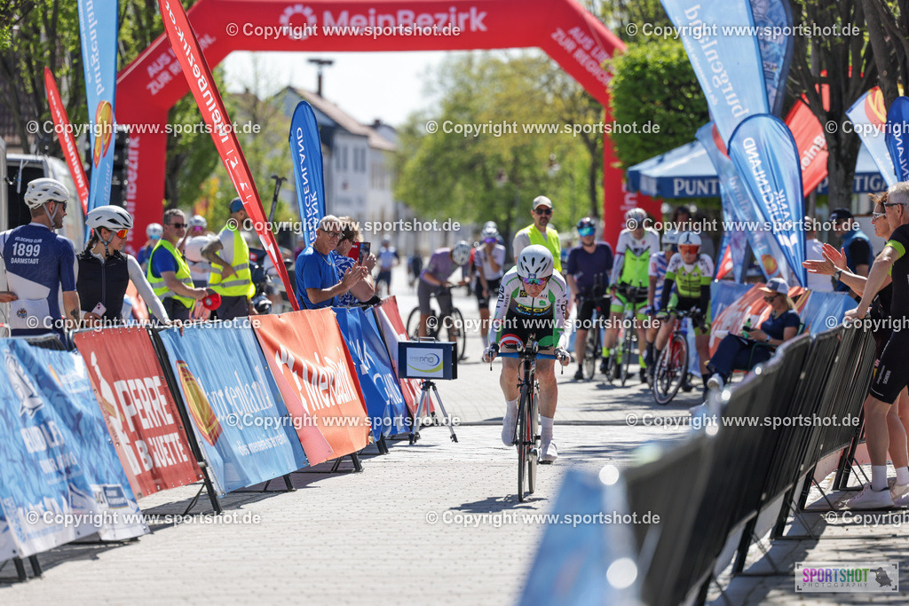 VJ__5133 | Neusiedlersee Radmarathon 2026@sportshot_your_pictrs #yourpictures#roadtowm2029 #nrm #neusiedlerseeradmarathon #neusiedlersee #neusiedlerseetourismus #burgenland #mörbisch #nrm26 #burgenlandtourismus #voglundco #poweredbyburgenlandtourismus #radsport #rad #marathon #ucigranfondo #visitburgenland #ucigranfondoworldseries