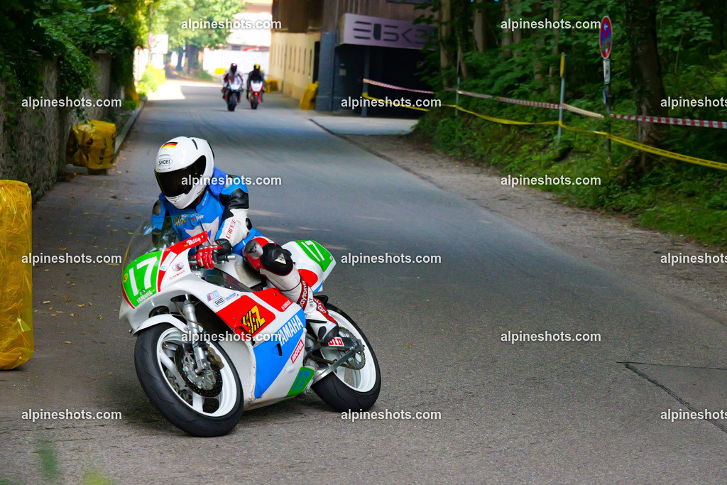 P1015523 | Erleben Sie atemberaubende, hochqualitative Fotos Ihrer Fahrt entlang der malerischen Alpenstraßen. Besuchen Sie alpineshots.com, um professionelle Aufnahmen Ihrer unvergesslichen Reise zu finden und zu kaufen - Realisiert mit Pictrs.com