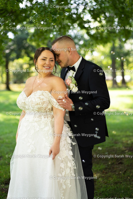 SWY09876 | Sari Weygand Fotoshop - Realisiert mit Pictrs.com