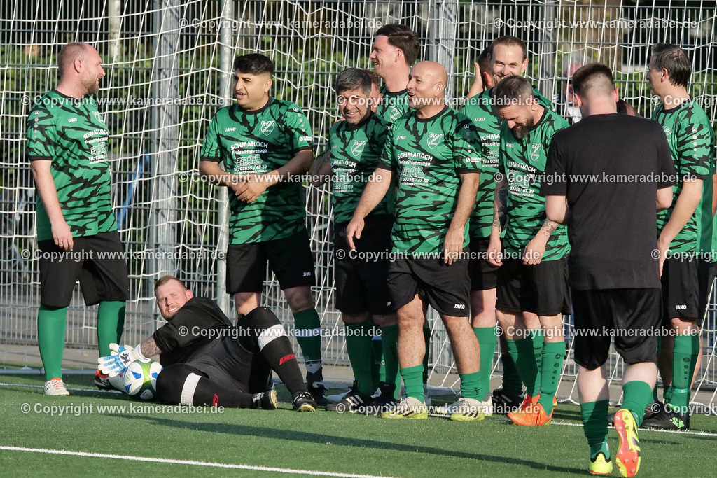 Fußball Kreispokal 25/26 Ü 32 : Spiel um Platz 3 : SV 08/29 Friedrichsfeld - SV Ringenberg AH  2 : 1 | Fußball Kreispokal 25/26 Ü 32 : Spiel um Platz 3 : SV 08/29 Friedrichsfeld - SV Ringenberg AH  2 : 1Spielort : Voerde Friedrichsfeld - Realisiert mit Pictrs.com