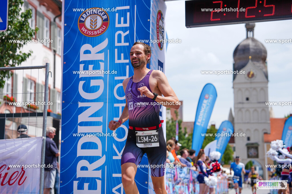 DSC03429 | Stadttriathlon Erding 2025. #yourpictrs #sportshot_your_pictrs @Sportshotphotography #stadttriathlonerding Copyright: www.sportshot.de