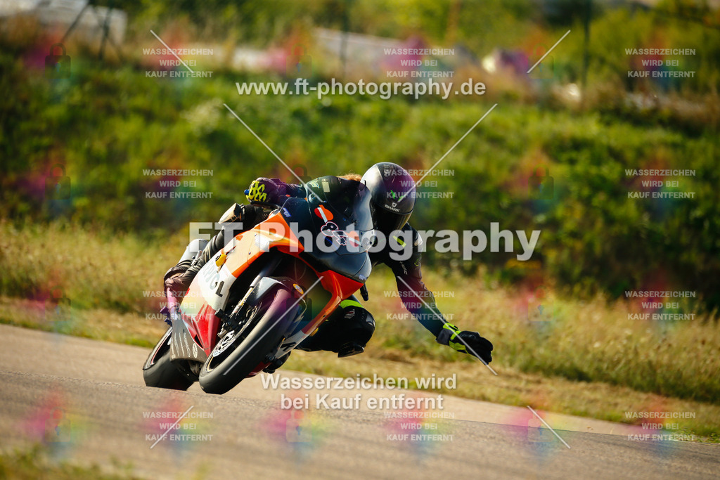 _MOT6005 | Hier findet Ihr Bilder von Touristenfahrten auf der Nürburgring Nordschleife oder von anderen Veranstaltungen die ich besucht habe. Viel Spass beim Durch Schauen 