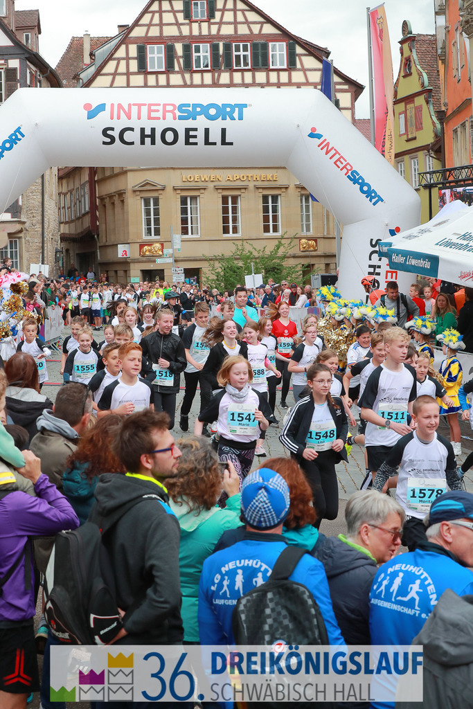 Stadtwerke Schüler und Jugendlauf 1,7km | 3koenigslauf 2022 Stadtwerke Schüler und Jugenlauf 1,7km - Realisiert mit Pictrs.com