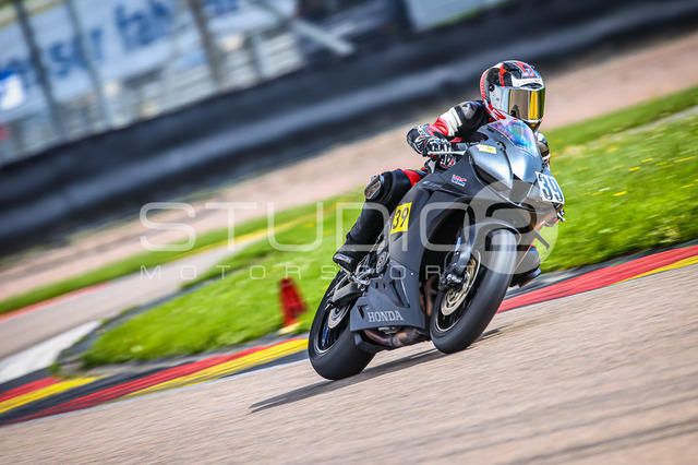 0039-250808SR-009_39 | Deine Full-Service-Agentur für ✔️Videoproduktionen und ✔️Motorsportfotografie Jetzt Angebot anfragen!