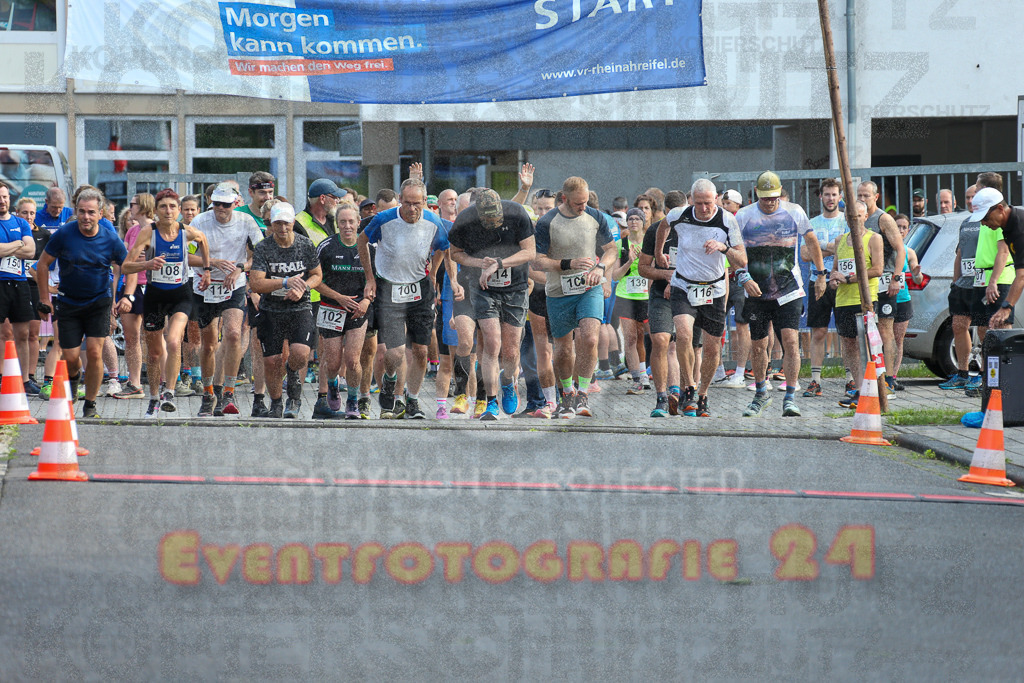 250801_1804_EX1_6324 | Sportfotografie im Rhein-Sieg Kreis, Köln, Bonn, NRW, Rheinland Pfalz, Hessen, etc. Unser Tätigkeitsfeld umfasst den Laufsport vom Volkslauf über den Marathon, Duathlon, Triathon bis zum Ultralauf wie Kölnpfad Ultra oder Schindertrail.