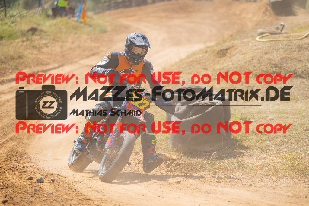 MaZZes-Fotomatrix-20260815-606894 | S2