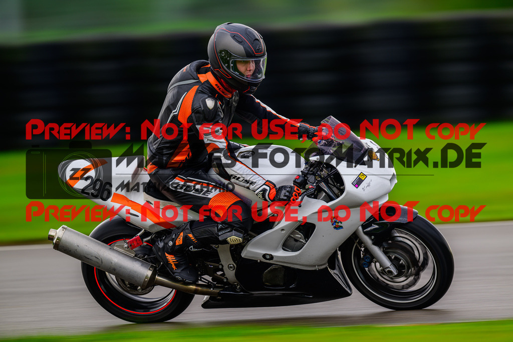 MaZZes_Fotomatrix_20241002_6007705_4569 | Fotograf Mathias Schmid
Sportfotograf,
Eventfotograf,
Hochzeitsfotograf,
Portraitfotograf