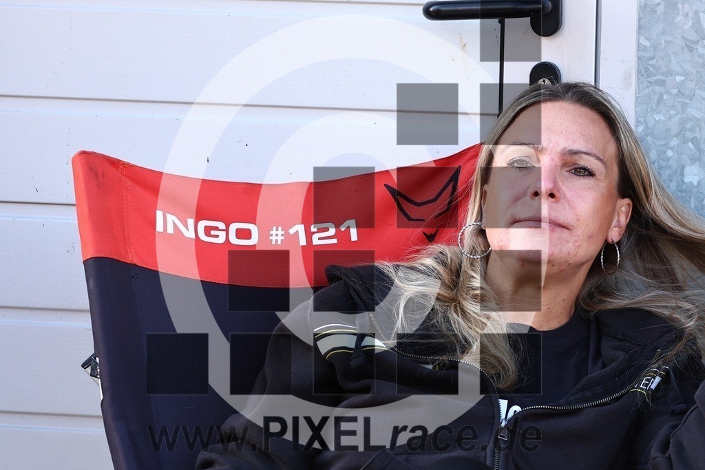 social-20250823_05057 | Schöne Erinnerungen an spannende Momente - das festzuhalten ist unser Job. PIXELrace.de ist seit 2003 auf den Rennstrecken Europas unterwegs um die Action draußen beim Fahren und die wunderbare Stimmung imm Fahrerlager für euch einzufangen.