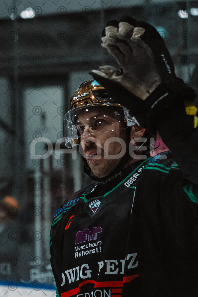 Alligators_vs_Erding_12_12_2025-119 | Höchstadt Alligators Fotogalerie: Eishockey-Action aus Franken. Professionelle Spielfotos, Portraits & Stadionbilder zum Download. Jetzt entdecken! - Realisiert mit Pictrs.com