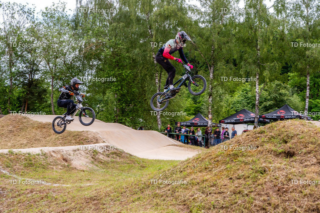 BayBMX2026-05112 | Fotogalerie von Thomas Dettweiler mit Eventbildern und lizenzfreien Fotos. Perfekt als Wandbild, für Büro, Website oder private Nutzung. - Realisiert mit Pictrs.com