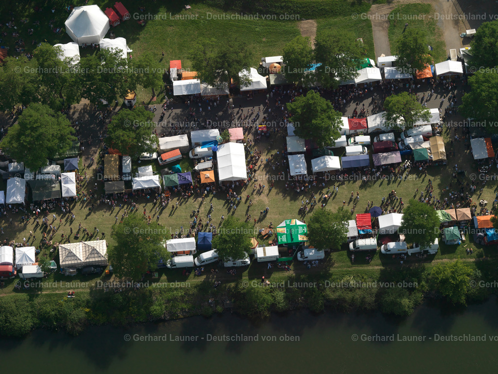 2734132 | Afrika Festival, Kulturelle Veranstaltung 2007 auf dem Mainufergelände zw. Friedensbrücke und Brücke der Deutschen Einheit