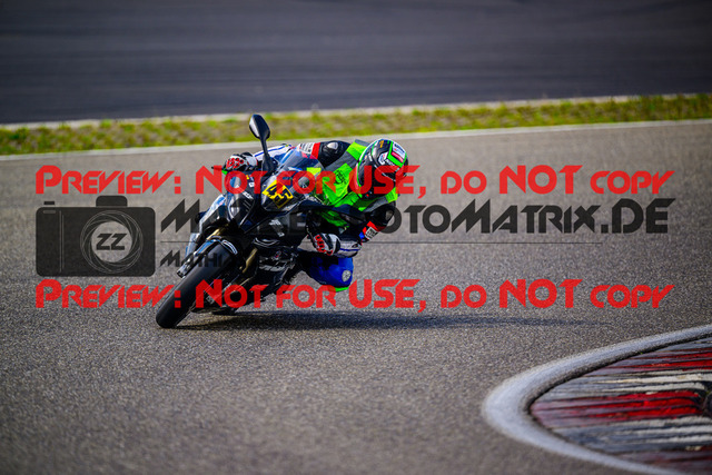 MaZZes_FotoMatrix_240519_6007705_1024 | Fotograf Mathias Schmid
Sportfotograf,
Eventfotograf,
Hochzeitsfotograf,
Portraitfotograf