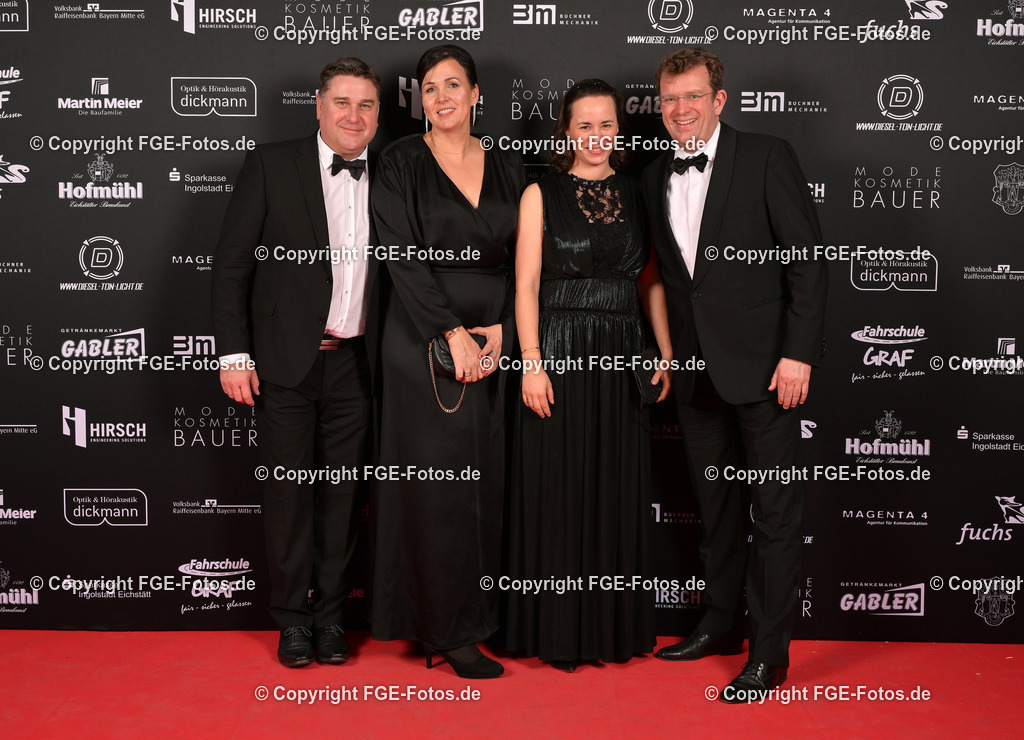 20240113-fge-fotos-0331 | Eröffnungsball der FGE am 13.01.2024 im Alten Stadttheater in Eichstätt. - Realisiert mit Pictrs.com