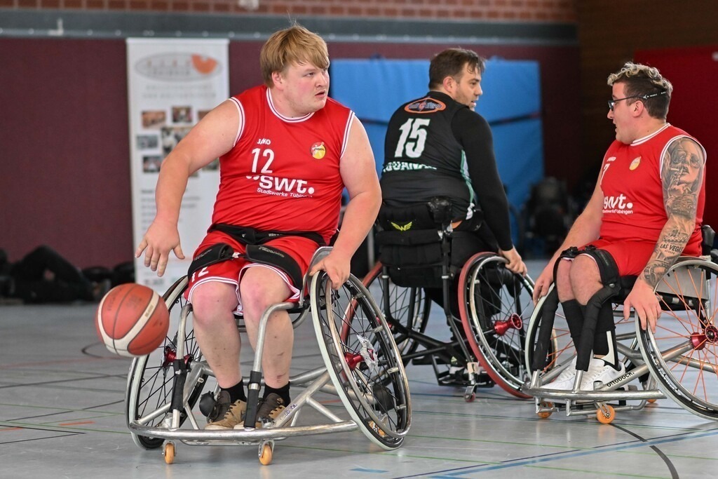 2025-11-30-Ralph_Kunze-4553 | Ralph Kunze - Realisiert mit Pictrs.com