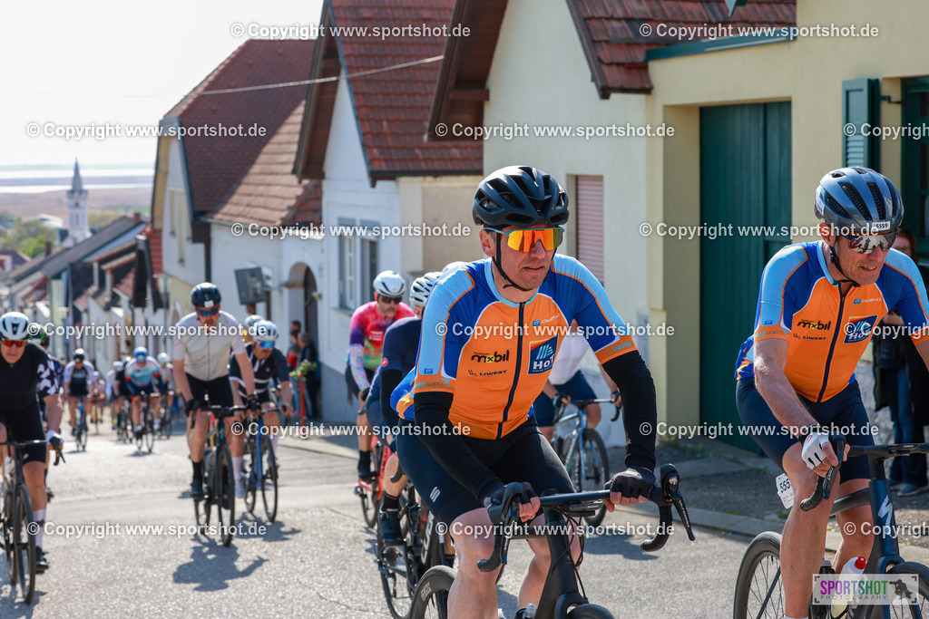 547_AR6_8991 | Neusiedlersee Radmarathon 2026@sportshot_your_pictrs #yourpictures#roadtowm2029 #nrm #neusiedlerseeradmarathon #neusiedlersee #neusiedlerseetourismus #burgenland #mörbisch #nrm26 #burgenlandtourismus #voglundco #poweredbyburgenlandtourismus #radsport #rad #marathon #ucigranfondo #visitburgenland #ucigranfondoworldseries