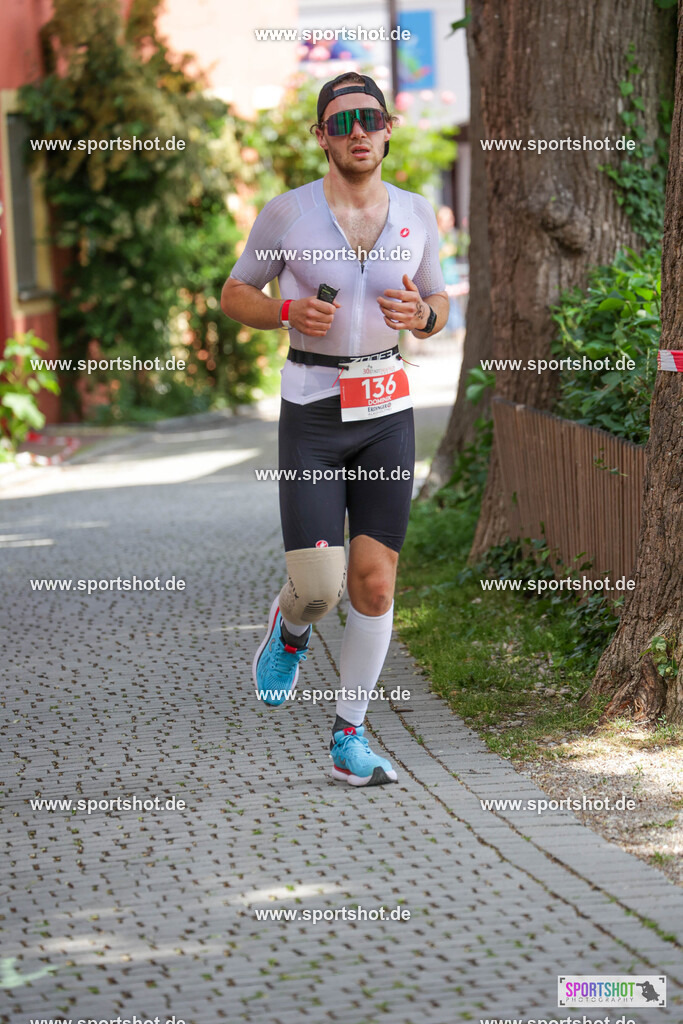 KSZ_8202 | Stadttriathlon Erding 2025. #yourpictrs #sportshot_your_pictrs @Sportshotphotography #stadttriathlonerding Copyright: www.sportshot.de