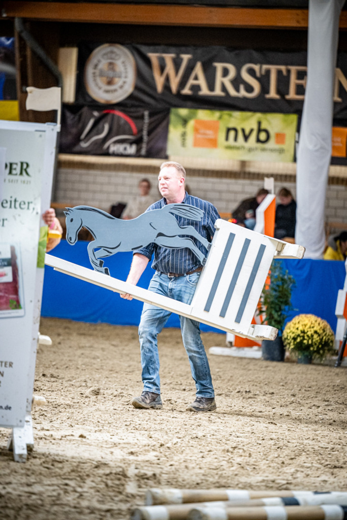 2026-10-Isterberg-Springen-14-2-S-0003 | Entdecke hochwertige Reitturnierfotos von Foto Oger. Professionell, emotional und authentisch – jetzt Lieblingsmomente im Shop bestellen.Deutschlandweite Turnierfotografie. - Realisiert mit Pictrs.com