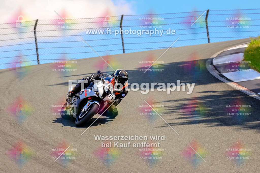 _TCM4335 | Hier findet Ihr Bilder von Touristenfahrten auf der Nürburgring Nordschleife oder von anderen Veranstaltungen die ich besucht habe. Viel Spass beim Durch Schauen 