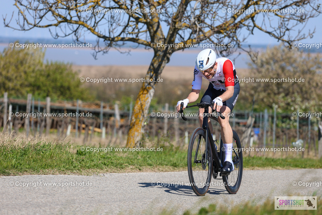 IMG_9830 | @sportshot_your_pictrs #yourpictures#roadtowm2029 #nrm #neusiedlerseeradmarathon #neusiedlersee #neusiedlerseetourismus #burgenland #mörbisch #nrm26 #burgenlandtourismus #voglundco #poweredbyburgenlandtourismus #radsport #rad #marathon #ucigranfondo #visitburgenland #ucigranfondoworldseries