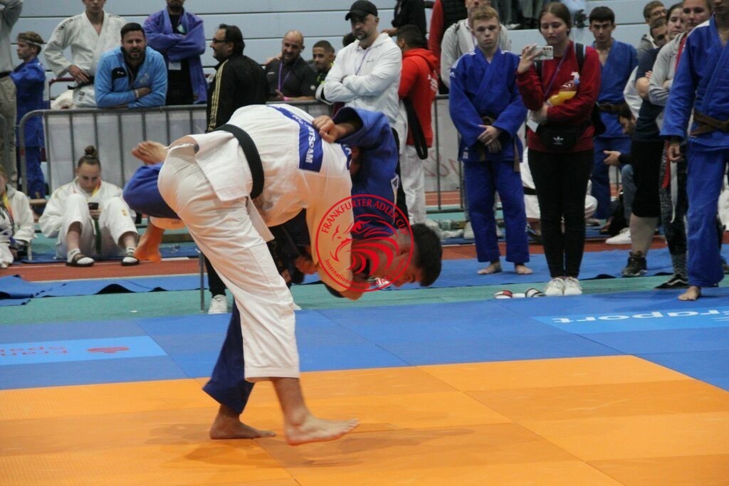 IMG_3843 | Fotos vom Adler Cup - Pictures from Adler Cup

Hier findet Ihr alle Eindrücke und großen Momente der Adler Cup Wochenenden. Here you will find all impressions and great moments of the Adler Cup weekends. - Realisiert mit Pictrs.com