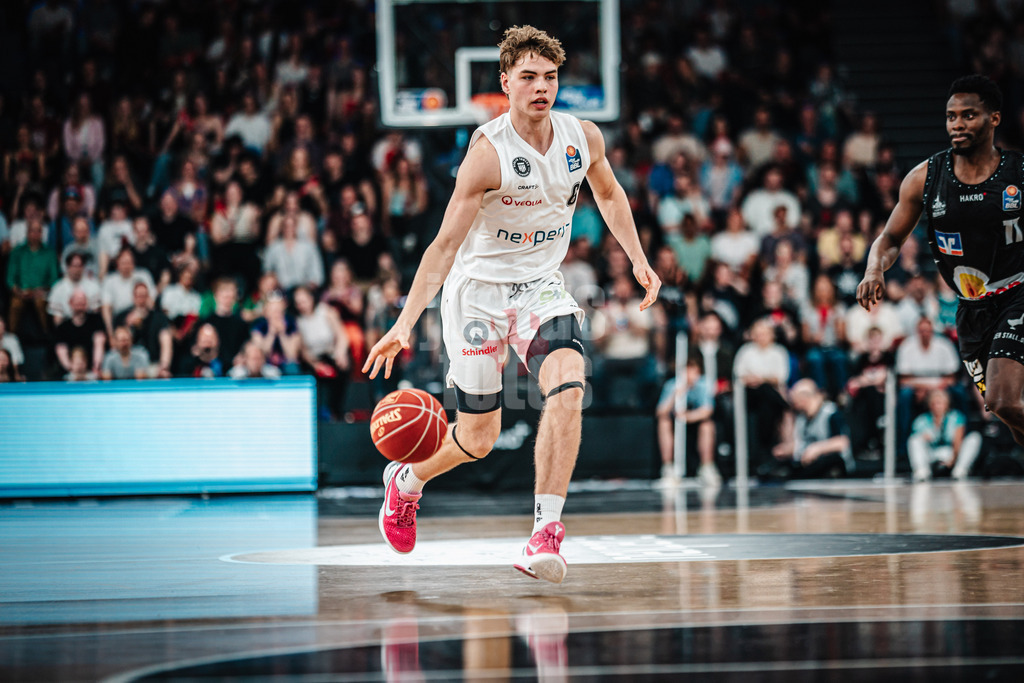 Basketball | Männer | Saison 2023/2024 | easyCredit Basketball Bundesliga | 31. Spieltag | Veolia Towers Hamburg vs. HAKRO Merlins Crailsheim | 30.04.2024 | Leif Möller (#6, Hamburg Towers)