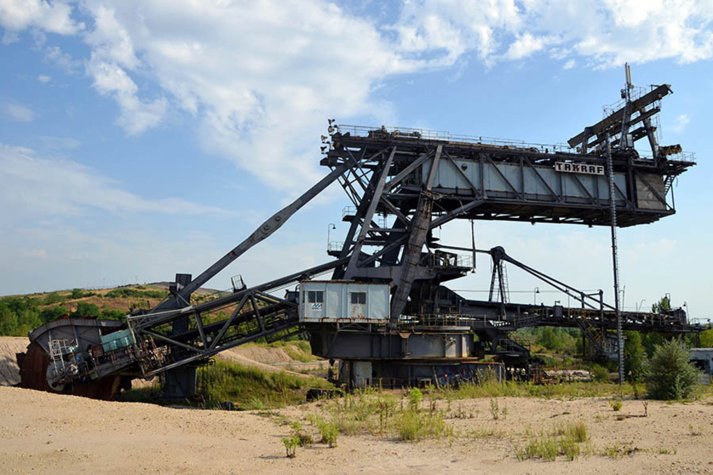 Bildlexikon Leipzig - Bergbau-Technik-Park | Das Team hinter BILDLEXIKON LEIPZIG bündelt historische wie aktuelle Informationen über die Stadt Leipzig in Text und Bild auf einer Plattform und stellt diese der interessierten Öffentlichkeit zur Verfügung.