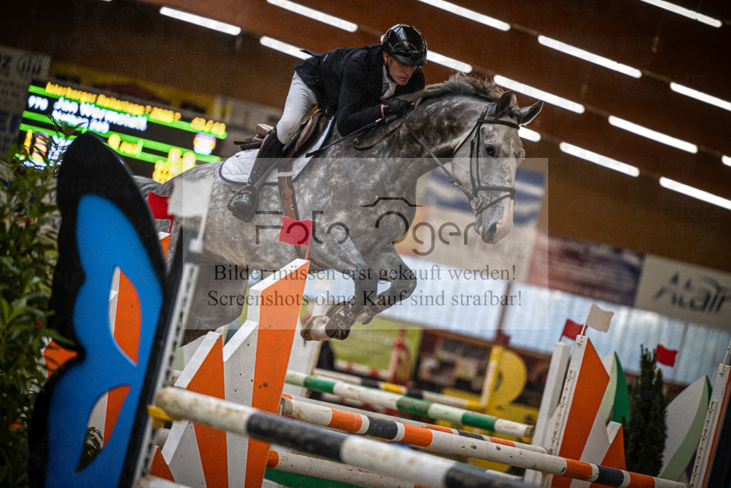 DOS_2711 | Entdecke hochwertige Reitturnierfotos von Foto Oger. Professionell, emotional und authentisch – jetzt Lieblingsmomente im Shop bestellen.Deutschlandweite Turnierfotografie. - Realisiert mit Pictrs.com
