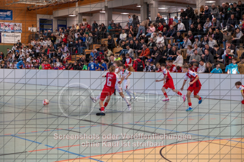 20251213_104052_0153 | FC Augsburg - SGM Do/Rei U1427. internationaler Prinzing Junior Cup in der Donzdorfer Lautertalhalle - 13.12.2025,Foto: PhotoPeet-Sportfotografie/Peter Harich