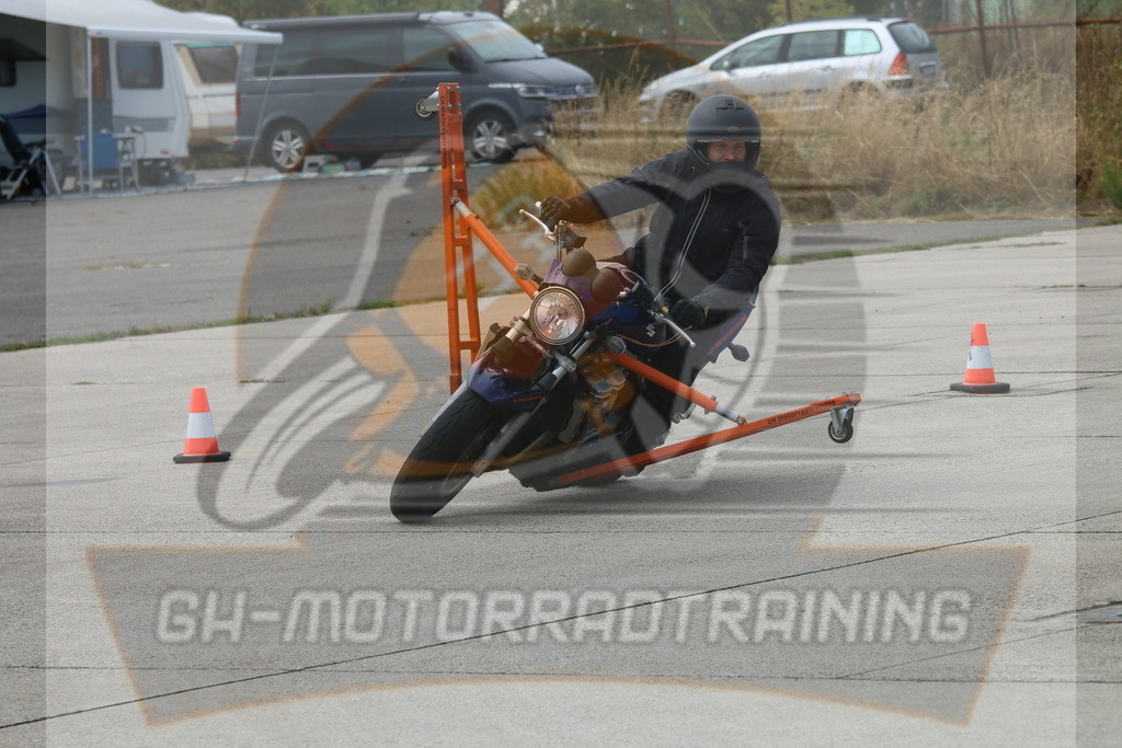 IMG_3504 | gh-motorradtraining-foto.de - Realisiert mit Pictrs.com