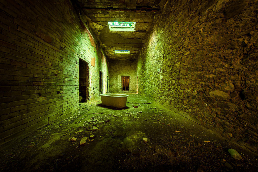 IMGP6160-HDR | Carismarkus, Fotografie, Lost Places, Urbex, Stilvoll, Akt, Nude, Fine Arts, Adventure, Beauty in decay - Realisiert mit Pictrs.com