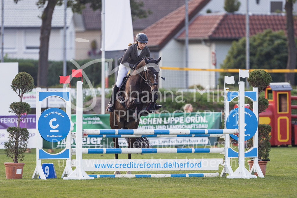 230713_LC_StilA-967 | Deine schönsten Turniermomente als professionelle Fotos! Entdecke hochwertige Pferdesport-Fotografie im Online-Shop. Jetzt Fotos finden & bestellen!