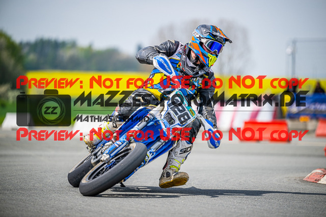 MaZZes_FotoMatrix_230507_9611 | UE40