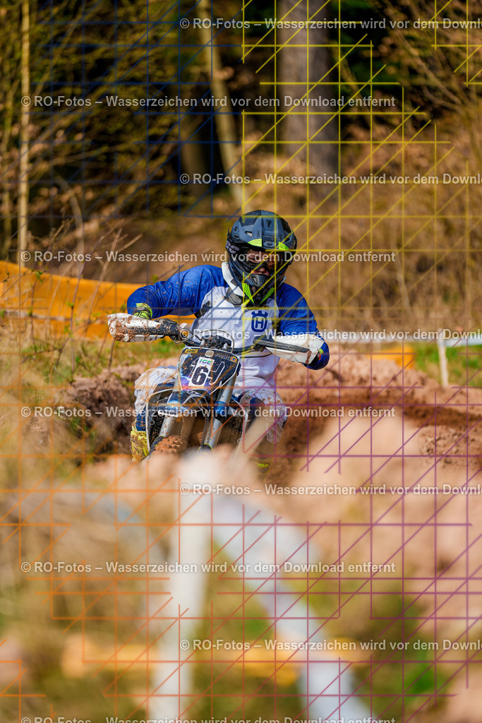 1 2 Lauf Mernes-118 | Sportfotografie von RO-Fotos: Motorsport, Motocross, Enduro, Laufveranstaltungen und Triathlon. Professionelle Fotos von Sportlern und Events. - Realisiert mit Pictrs.com