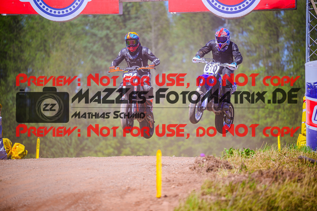 MaZZes_FotoMatrix_240816_6021986_9770 | S5